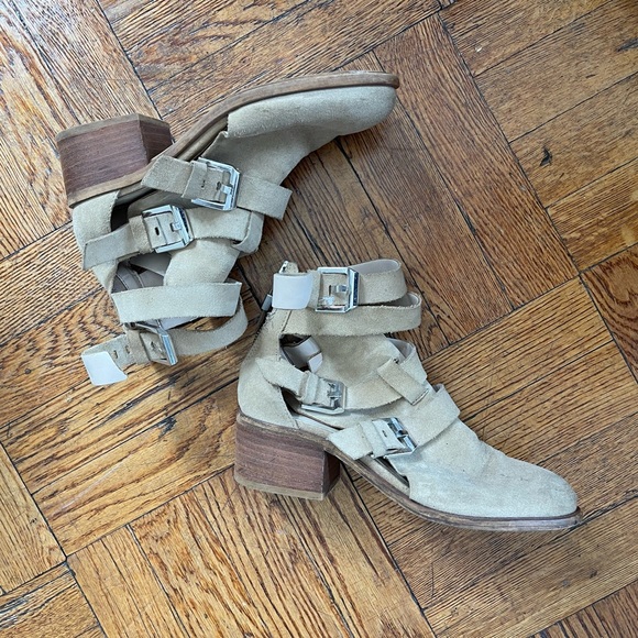 ZARA woman suede cut out strappy boot - Picture 13 of 14